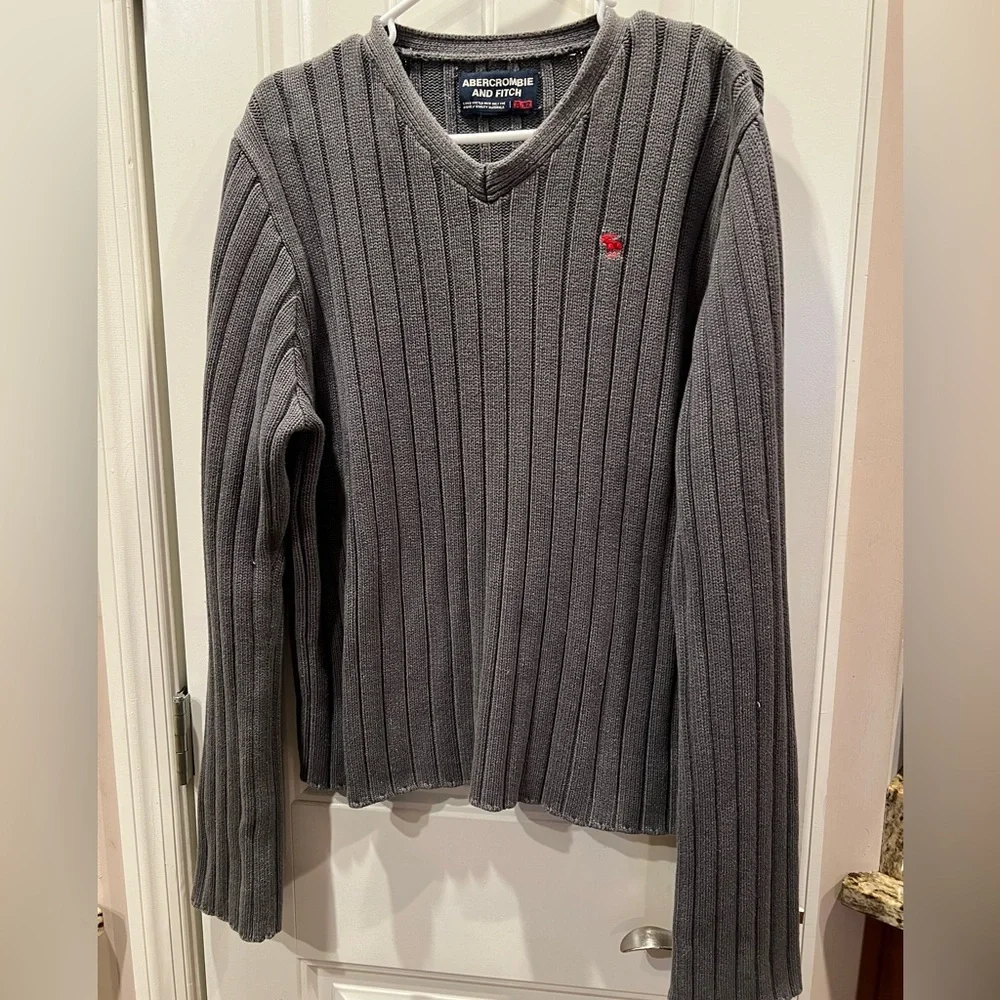 Abercrombie & Fitch Gray V-Neck Sweater Sz XL